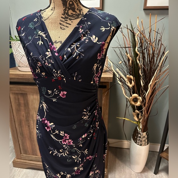 Ralph Lauren flowered dress - Picture 2 of 4